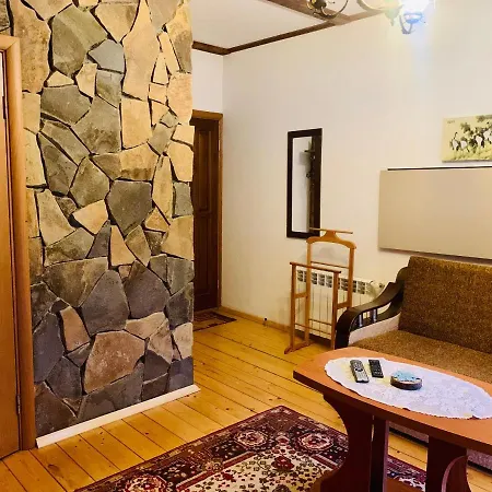 Vedmezhe 4* Поляна