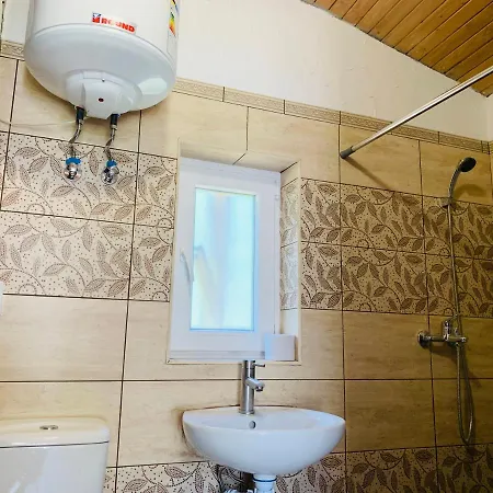 Vedmezhe Отель Поляна