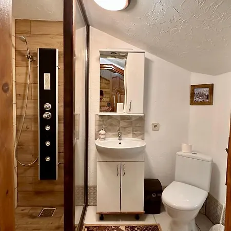 Vedmezhe Отель Поляна