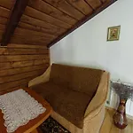 Hotel Vedmezhe Polyana (Transcarpathia)