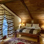 Vedmezhe 4*
