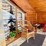 Vedmezhe Hotel 4*