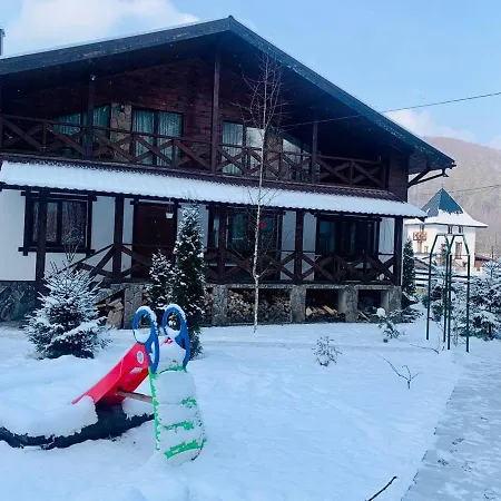 Vedmezhe Hotel Polyana (Transcarpathia)