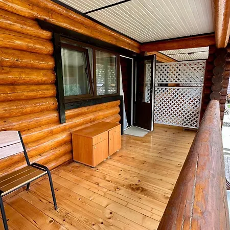 Hotel Vedmezhe Polyana (Transcarpathia)