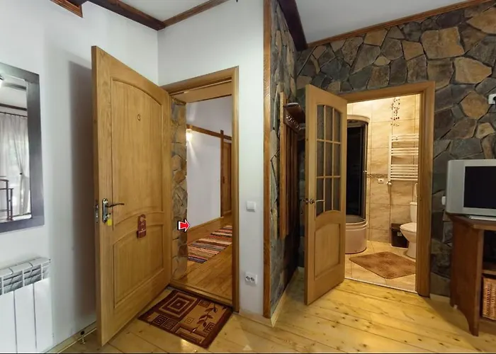 Hotell Vedmezhe Poljana