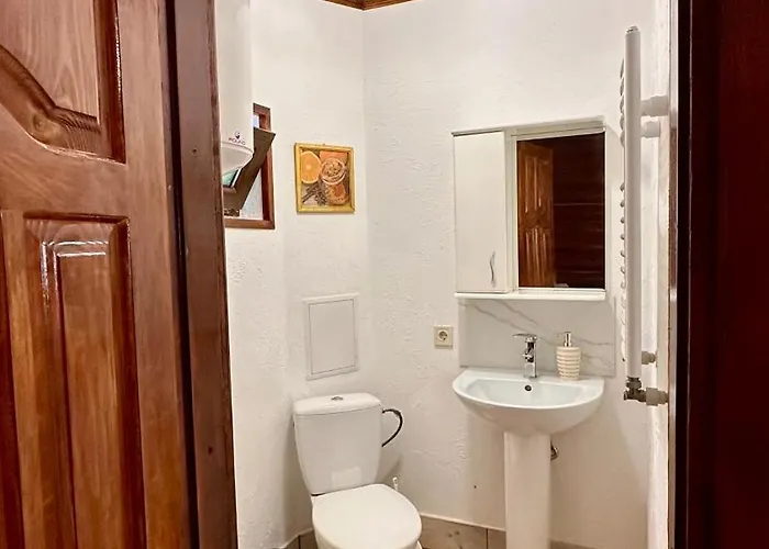 Hotell Vedmezhe 4*
